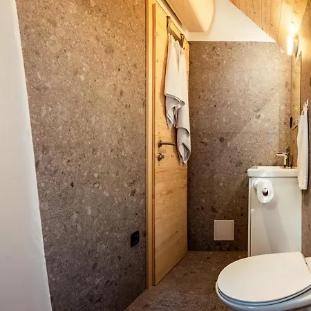 Glamping Mountain Fairy Tale