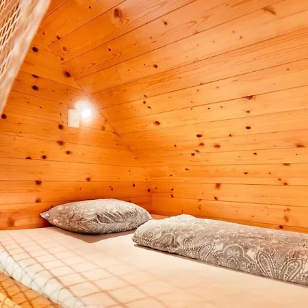 Glamping Mountain Fairy Tale Bistrica pri Trzicu