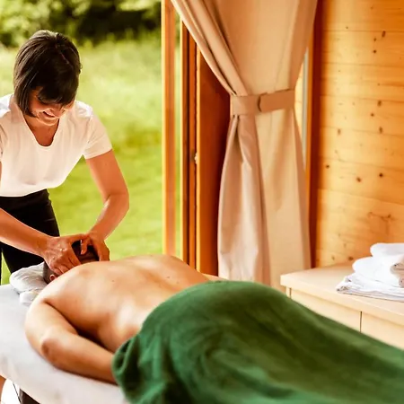 Glamping Mountain Fairy Tale 別荘