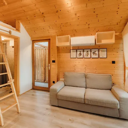 Hébergement de vacances Glamping Mountain Fairy Tale *