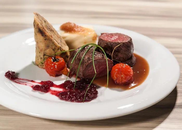 Glamping Mountain Fairy Tale