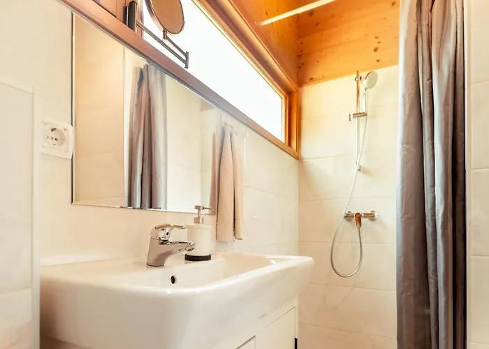 Glamping Mountain Fairy Tale Bistrica pri Trzicu