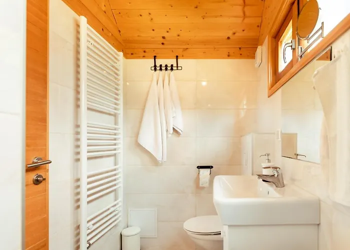 Glamping Mountain Fairy Tale Casa vacanze Bistrica pri Trzicu