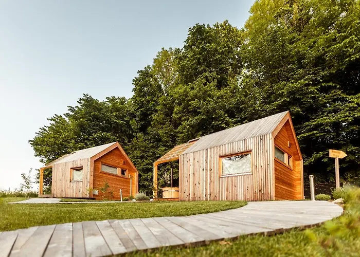 Glamping Mountain Fairy Tale * Bistrica pri Trzicu